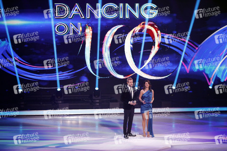 1. Live-Sendung der TV Show 'Dancing on Ice' in Köln
