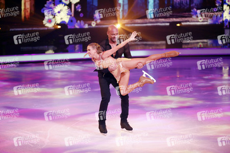 1. Live-Sendung der TV Show 'Dancing on Ice' in Köln