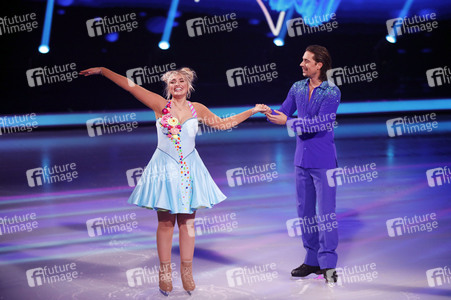 1. Live-Sendung der TV Show 'Dancing on Ice' in Köln