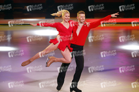 1. Live-Sendung der TV Show 'Dancing on Ice' in Köln