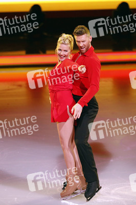 1. Live-Sendung der TV Show 'Dancing on Ice' in Köln