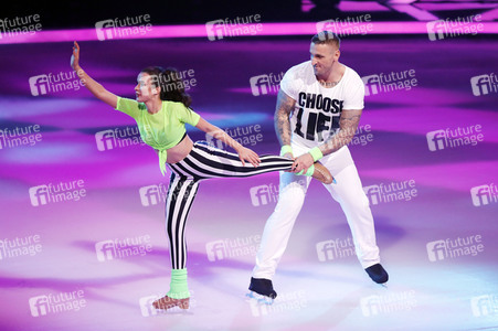 1. Live-Sendung der TV Show 'Dancing on Ice' in Köln