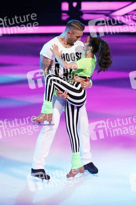 1. Live-Sendung der TV Show 'Dancing on Ice' in Köln