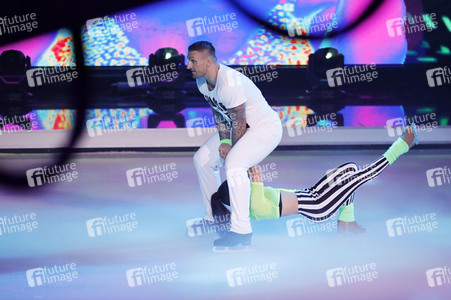 1. Live-Sendung der TV Show 'Dancing on Ice' in Köln