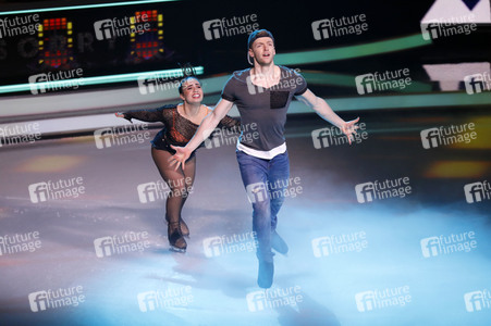 1. Live-Sendung der TV Show 'Dancing on Ice' in Köln