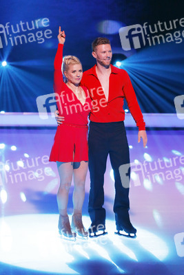 1. Live-Sendung der TV Show 'Dancing on Ice' in Köln