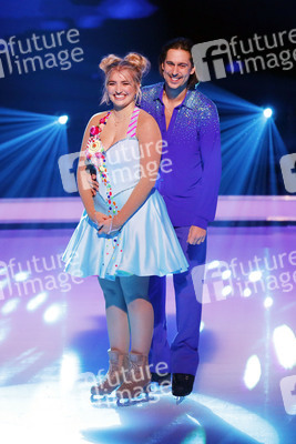 1. Live-Sendung der TV Show 'Dancing on Ice' in Köln