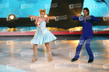 1. Live-Sendung der TV Show 'Dancing on Ice' in Köln