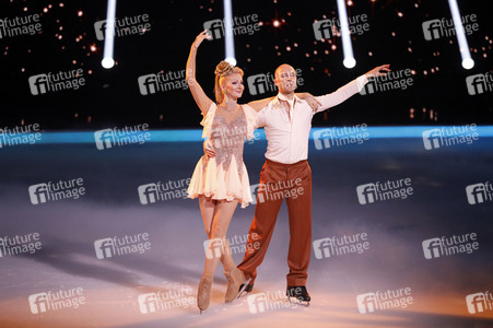 1. Live-Sendung der TV Show 'Dancing on Ice' in Köln