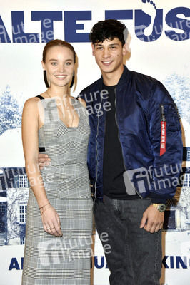 Filmpremiere 'Kalte Füsse' in Berlin