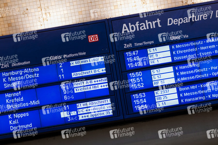 Symbolbild Fahrplan