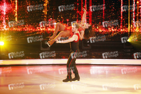 2. Live-Sendung der TV Show 'Dancing on Ice' in Köln
