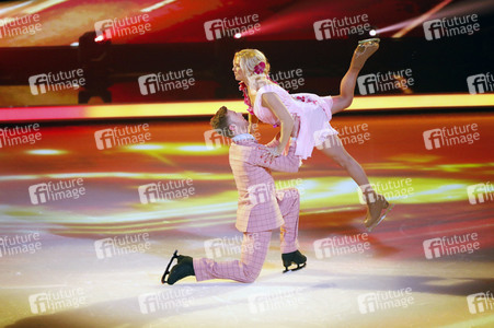 2. Live-Sendung der TV Show 'Dancing on Ice' in Köln