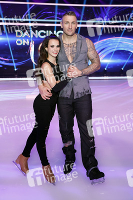 2. Live-Sendung der TV Show 'Dancing on Ice' in Köln