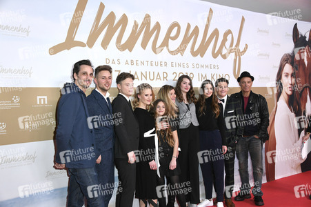 Filmpremiere 'Immenhof - Das Abenteuer eines Sommers' in München