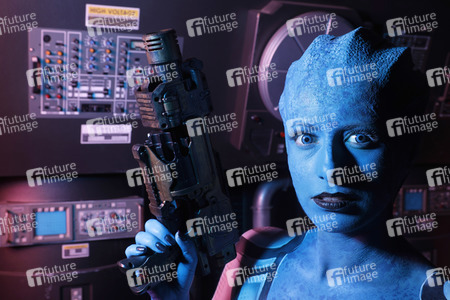 GEEK ART: 'Mass Effect' Bodypainting