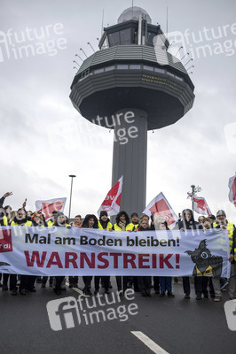 Verdi Warnstreik des Sicherheitspersonals am Flughafen Hannover