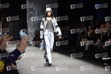 Neonyt Editorial Fashion Show auf der Berlin Fashion Week Autmn/Winter 2019