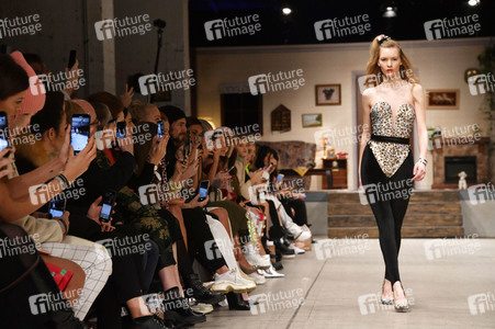 Marina Hoermanseder Fashion Show auf der Berlin Fashion Week Autumn/Winter 2019