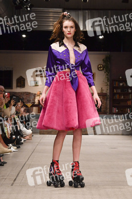 Marina Hoermanseder Fashion Show auf der Berlin Fashion Week Autumn/Winter 2019