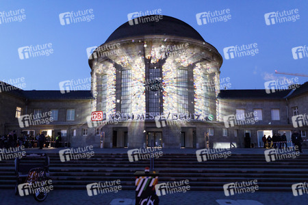 Start der Lichtinstallation zur Hauptrunde der Handball-WM in Köln
