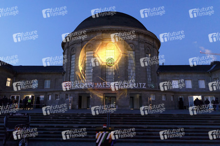 Start der Lichtinstallation zur Hauptrunde der Handball-WM in Köln