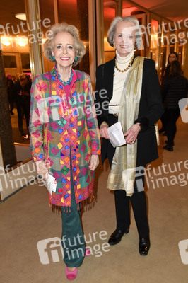 Theaterpremiere 'Hase Hase' in Berlin