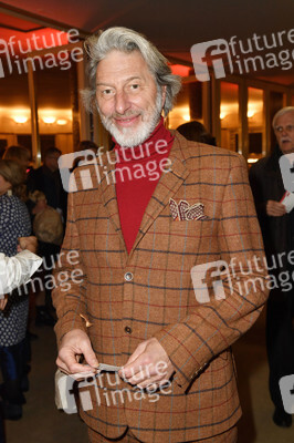 Theaterpremiere 'Hase Hase' in Berlin