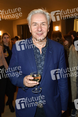 Theaterpremiere 'Hase Hase' in Berlin
