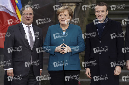 Erneuerung des deutsch-französischen Freundschaftsvertrages in Aachen