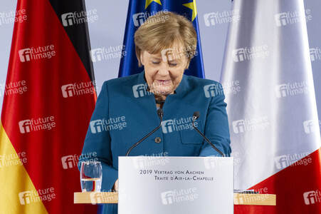 Erneuerung des deutsch-französischen Freundschaftsvertrages in Aachen