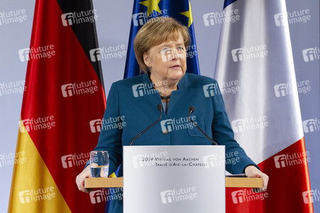 Erneuerung des deutsch-französischen Freundschaftsvertrages in Aachen