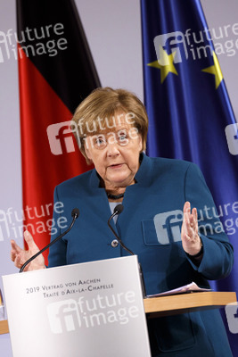 Erneuerung des deutsch-französischen Freundschaftsvertrages in Aachen