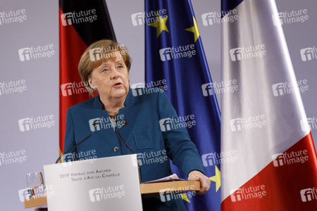 Erneuerung des deutsch-französischen Freundschaftsvertrages in Aachen