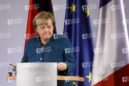 Erneuerung des deutsch-französischen Freundschaftsvertrages in Aachen