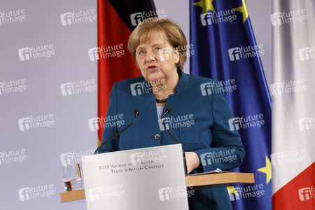 Erneuerung des deutsch-französischen Freundschaftsvertrages in Aachen