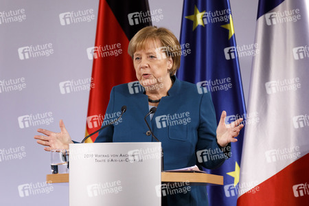 Erneuerung des deutsch-französischen Freundschaftsvertrages in Aachen