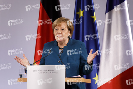 Erneuerung des deutsch-französischen Freundschaftsvertrages in Aachen