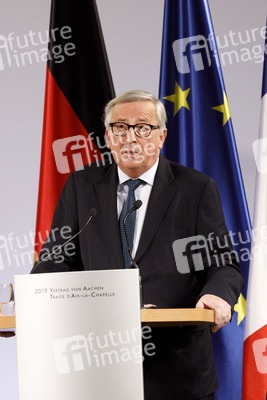 Erneuerung des deutsch-französischen Freundschaftsvertrages in Aachen