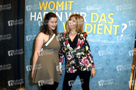 Filmpremiere 'Womit haben wir das verdient?' in München