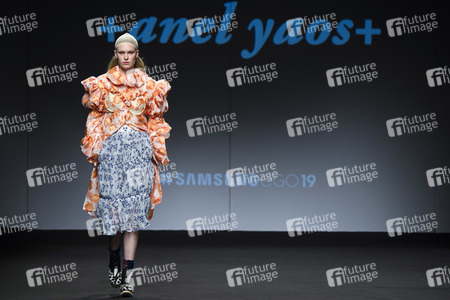 Anel Yaos Fashion Show auf der Mercedes-Benz Fashion Week Madrid Herbst/Winter 2019