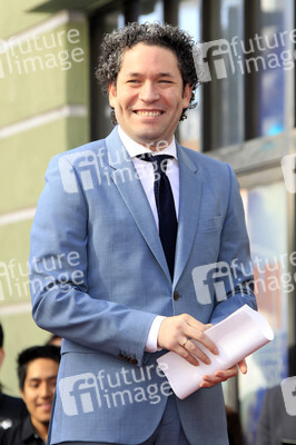Gustavo Dudamel erhält einen Stern auf dem Hollywood Walk of Fame in Los Angeles