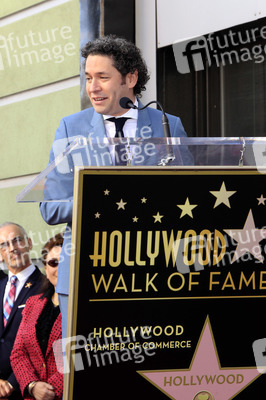 Gustavo Dudamel erhält einen Stern auf dem Hollywood Walk of Fame in Los Angeles