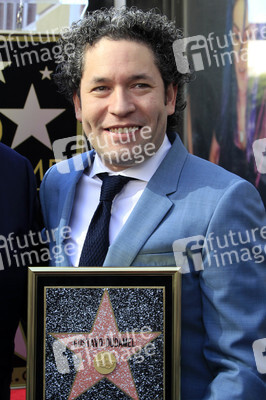 Gustavo Dudamel erhält einen Stern auf dem Hollywood Walk of Fame in Los Angeles