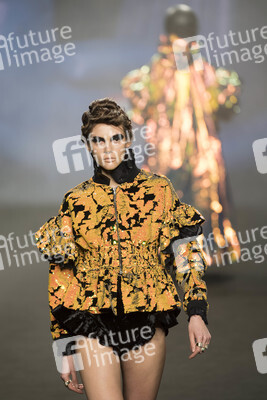 Ana Locking Fashion Show auf der Mercedes-Benz Fashion Week Madrid Herbst/Winter 2019
