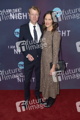 Serienpremiere 'I Am the Night' in Los Angeles