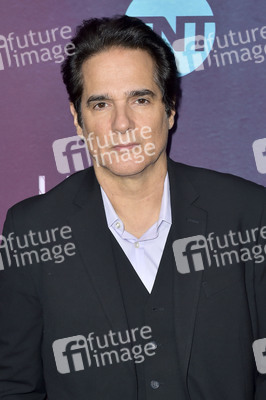 Serienpremiere 'I Am the Night' in Los Angeles