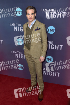 Serienpremiere 'I Am the Night' in Los Angeles
