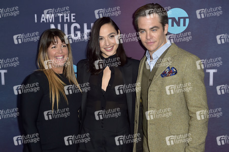 Serienpremiere 'I Am the Night' in Los Angeles
