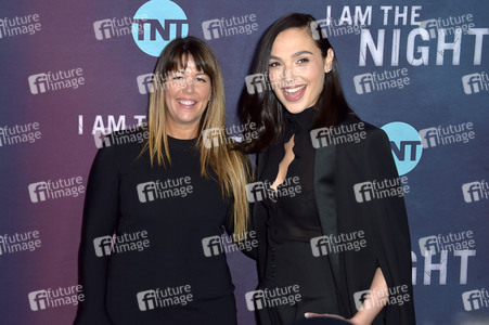 Serienpremiere 'I Am the Night' in Los Angeles